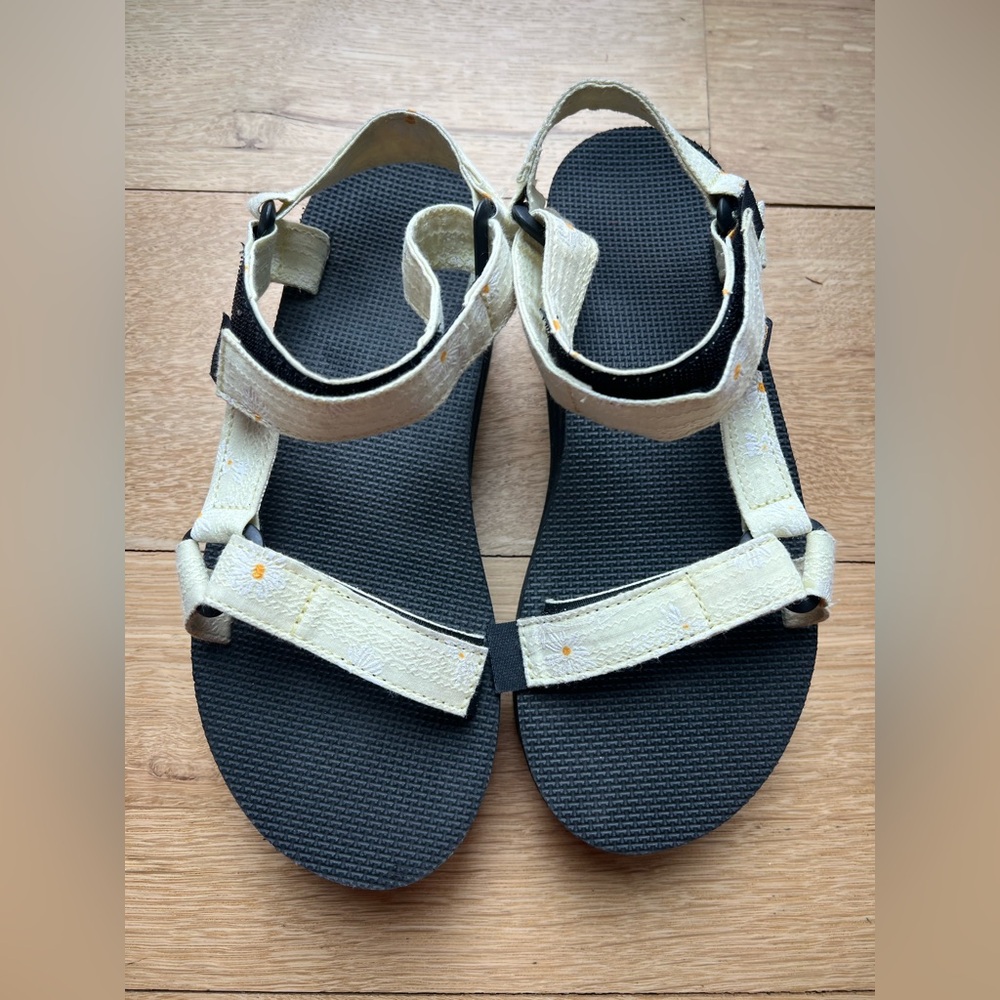 Teva Women's Black Sandals with Cream Straps
